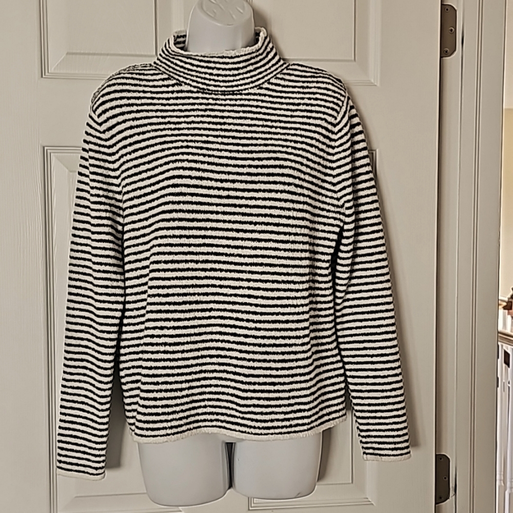 NWTs J. Crew Mockneck Sz. M